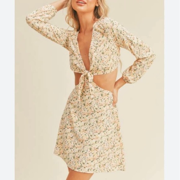 Lush Follow The Yellow Brick Road Floral Boho Cutout Mini Dress NWT Size M - Picture 1 of 12